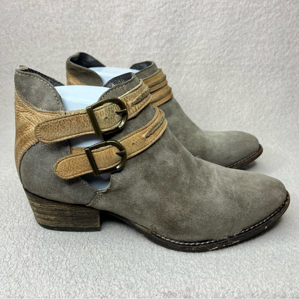 Rebels Suede Double Buckle Ankle Boots Women’s 8 Gray/Tan Boho Bohemian Festival - Picture 2 of 12